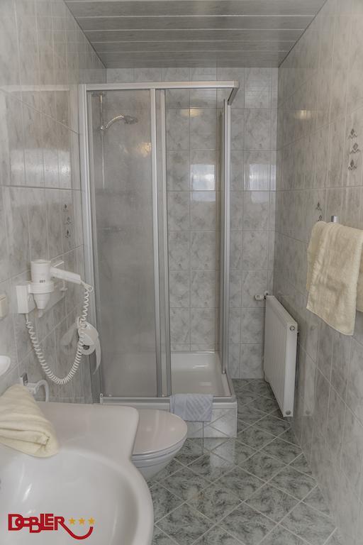 Ferienhotel Dobler 웨이센바크앰레치 객실 사진